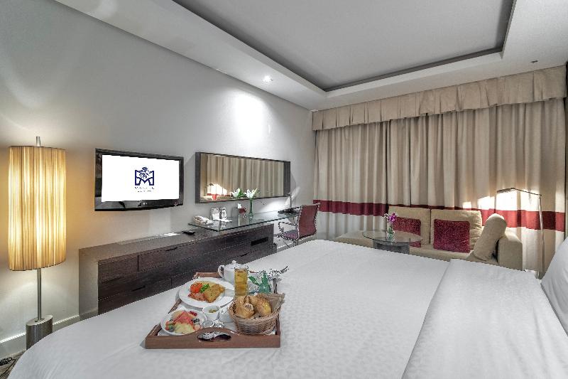Majestic Premier Hotel Bur Dubai - Oda