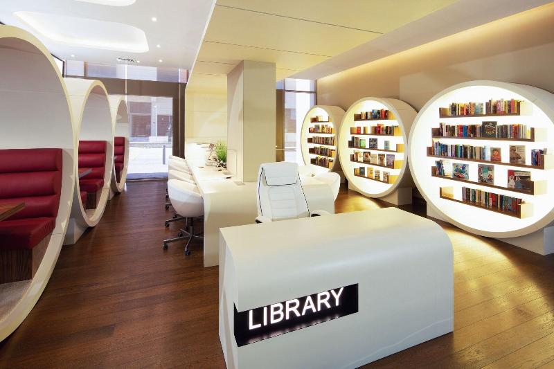 Four Points By Sheraton Production City, Dubai - Genel