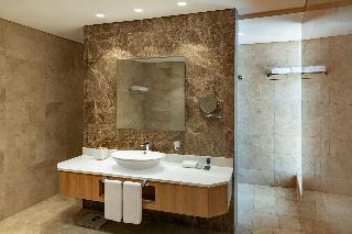 Four Points By Sheraton Production City, Dubai fotoÄŸrafÄ±