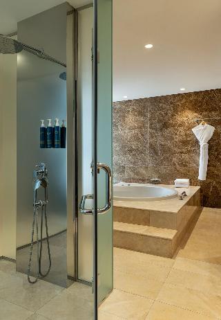 Four Points By Sheraton Production City, Dubai fotoÄŸrafÄ±