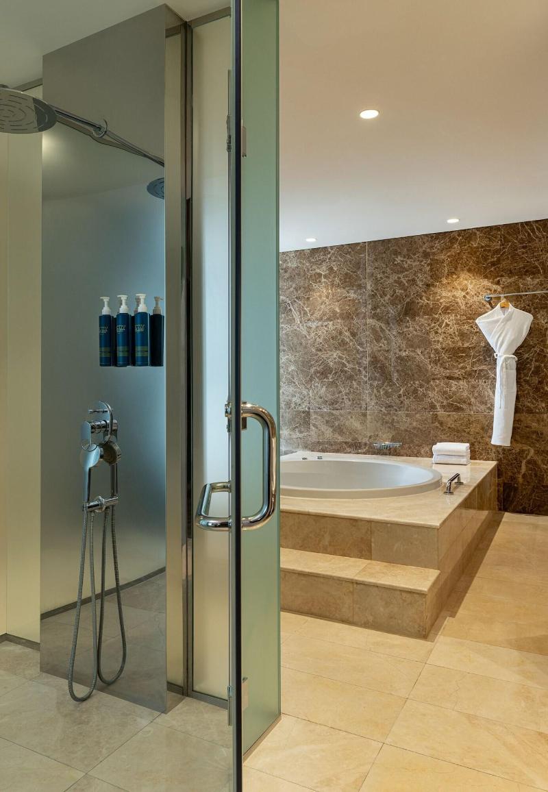 Four Points By Sheraton Production City, Dubai - Oda