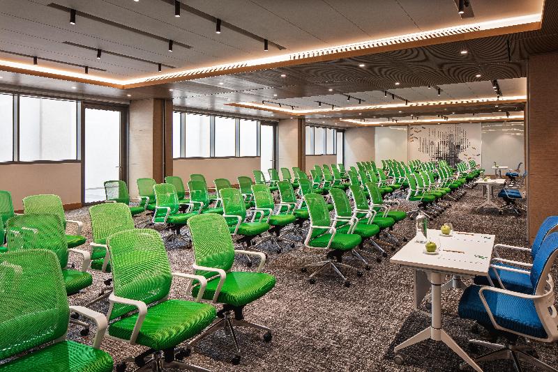 Holiday Inn Hotel & Suites Dubai Science Park - Toplantı