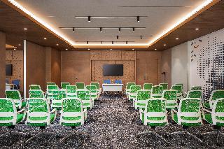 Holiday Inn Hotel & Suites Dubai Science Park fotoÄŸrafÄ±