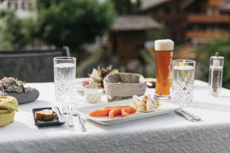 Hotel Baren - Restoran