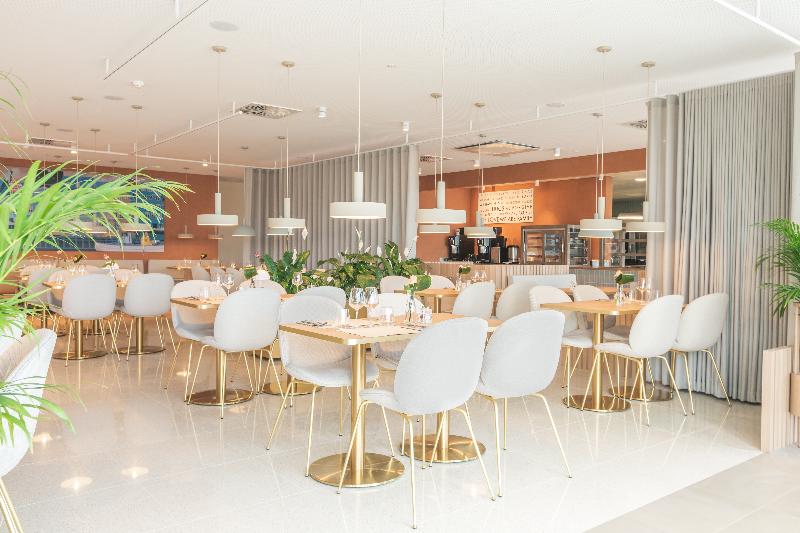 Yotel Geneva Lake - Restoran