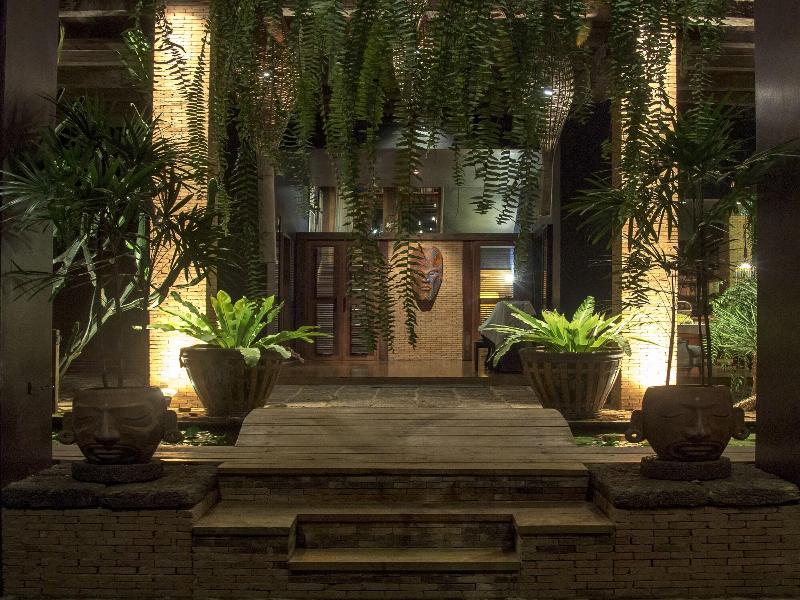 Chandra Residence - Lobi