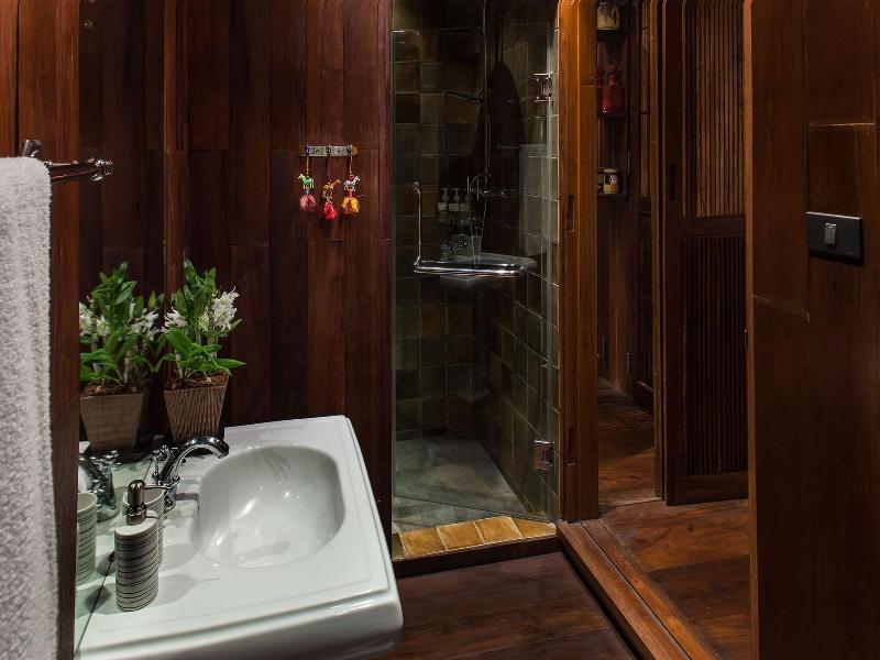 Chandra Residence - Oda
