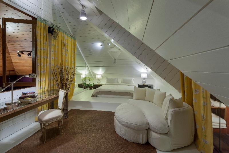 Chandra Residence - Oda
