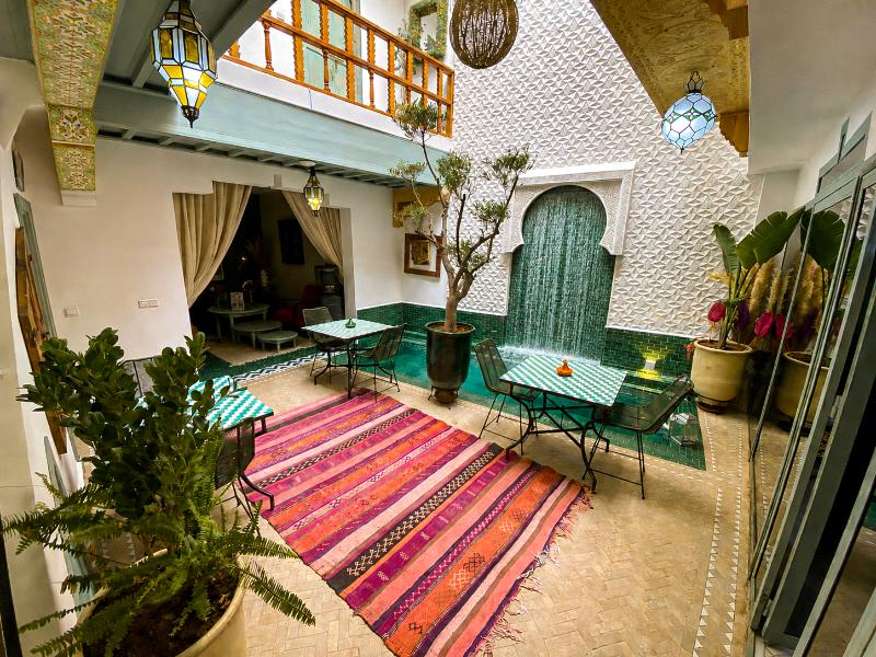 Riad 7 Saints - Genel