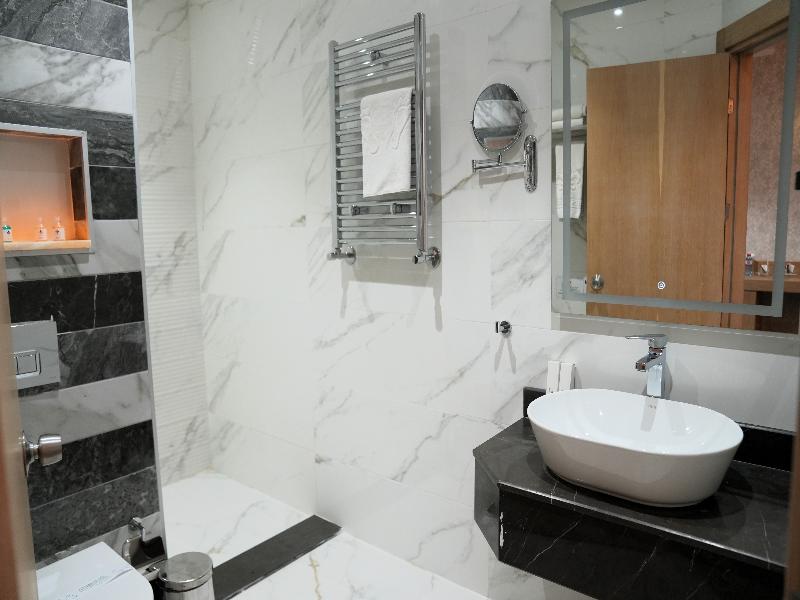 Iris Hotel Baku - Oda
