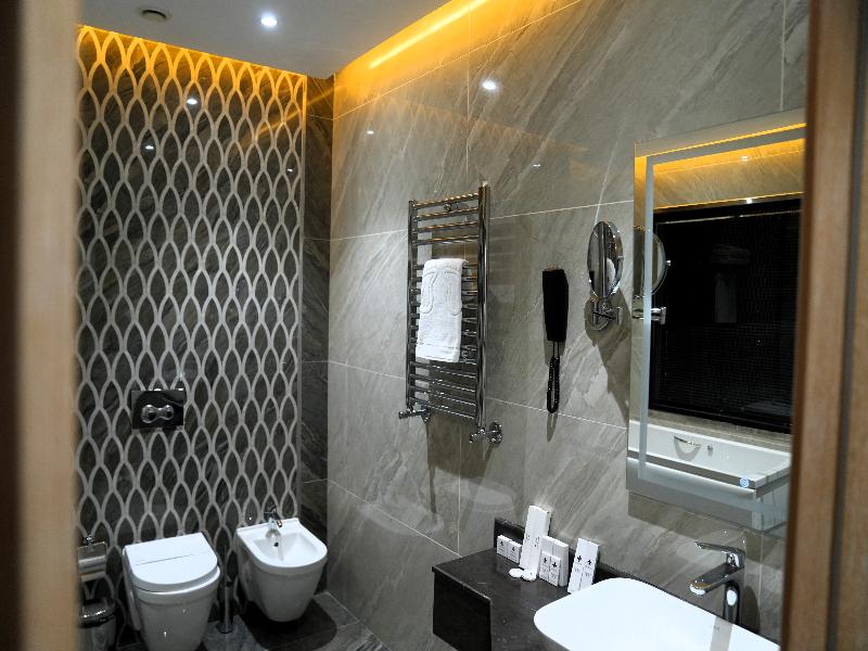 Iris Hotel Baku - Oda