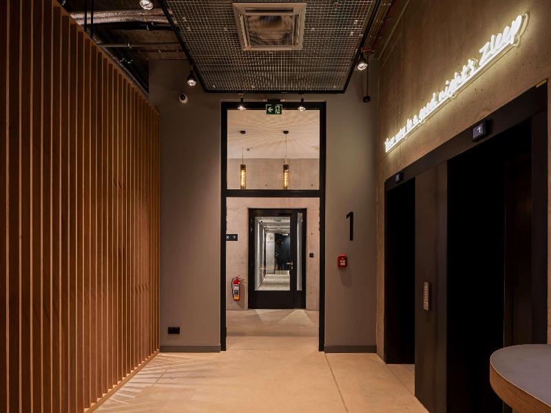 Zleep Hotel Prague - Lobi