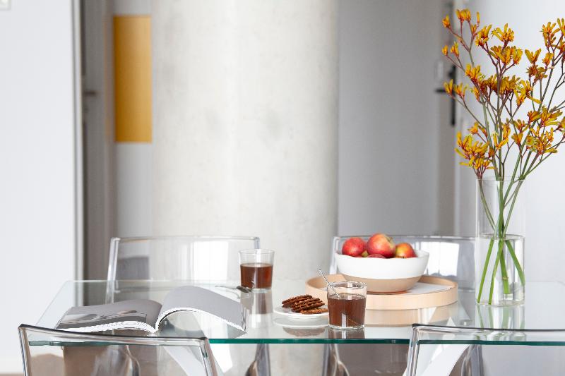 Eric Vokel Boutique Apartments - Riverfront Suites - Oda