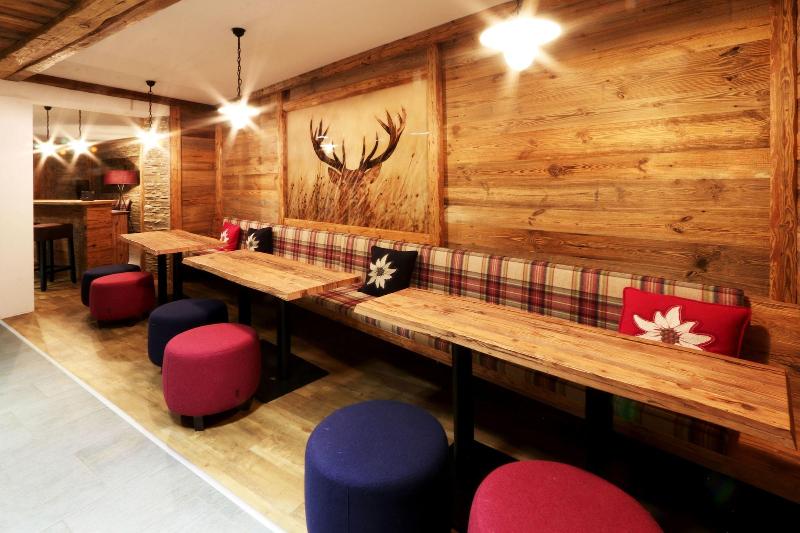 Amber Ski In Out Hotel Spa - Lobi