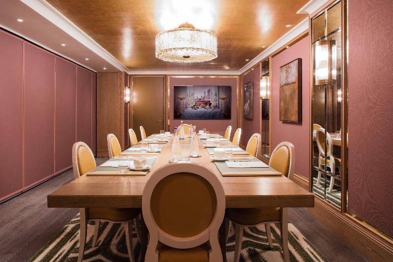 Fouquet's New York - Toplantı