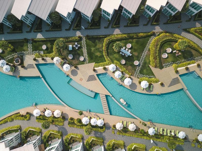 Vannee Golden Sands Beachfront Resort - Aktivite