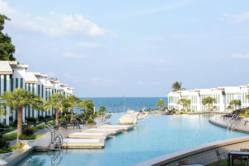 Vannee Golden Sands Beachfront Resort - Aktivite