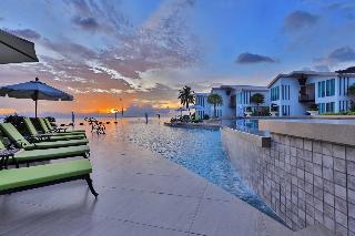 Vannee Golden Sands Beachfront Resort otel fotoğrafı