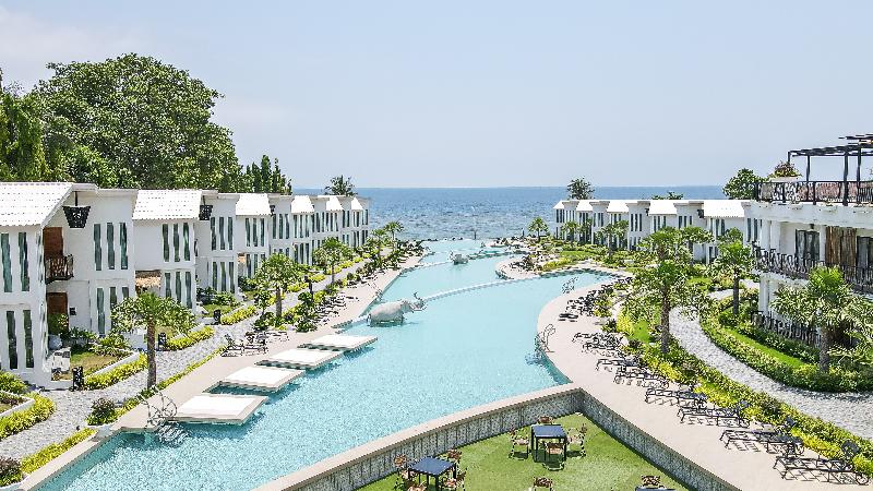 Vannee Golden Sands Beachfront Resort - Genel