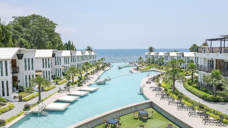 Vannee Golden Sands Beachfront Resort - Genel