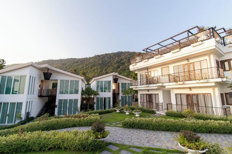Vannee Golden Sands Beachfront Resort - Genel