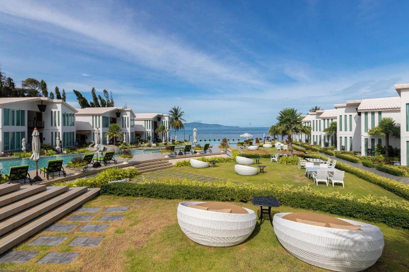 Vannee Golden Sands Beachfront Resort - Genel