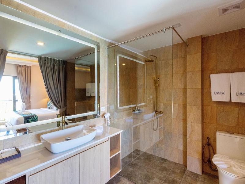 Vannee Golden Sands Beachfront Resort - Oda