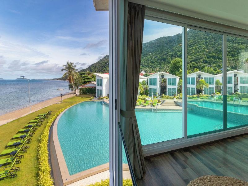 Vannee Golden Sands Beachfront Resort - Oda