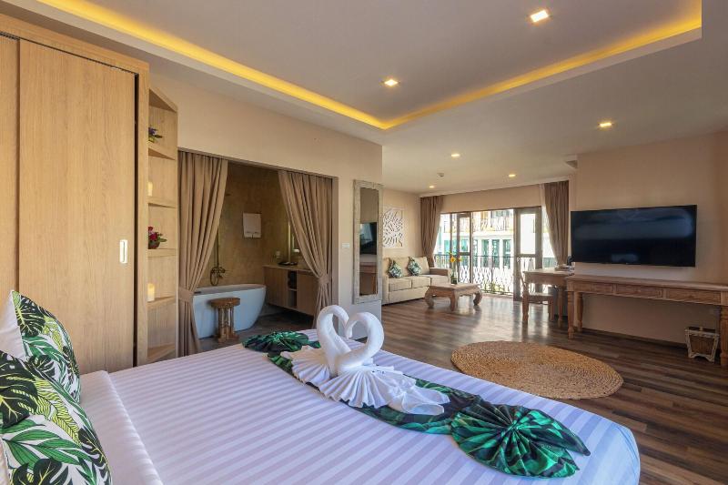 Vannee Golden Sands Beachfront Resort - Oda