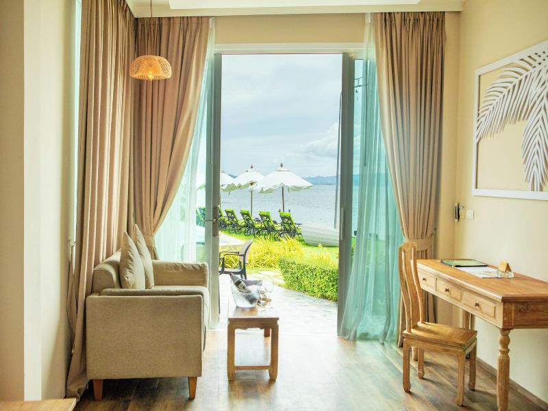 Vannee Golden Sands Beachfront Resort - Oda