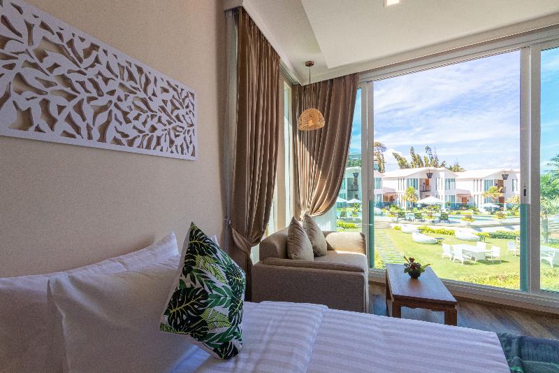 Vannee Golden Sands Beachfront Resort - Oda