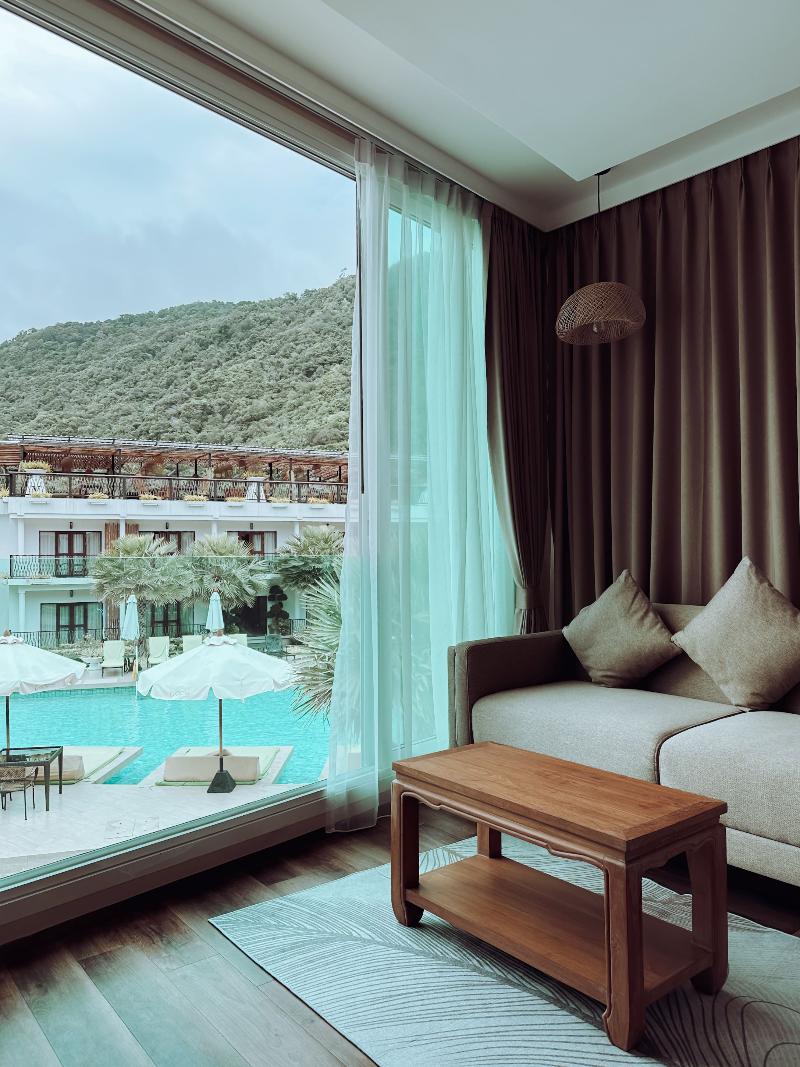 Vannee Golden Sands Beachfront Resort - Oda