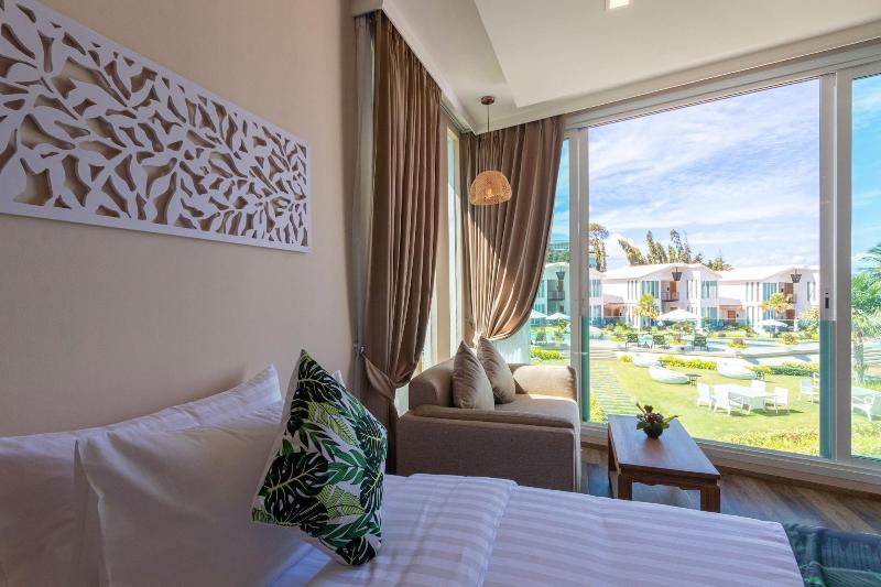 Vannee Golden Sands Beachfront Resort - Oda