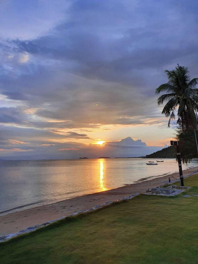 Vannee Golden Sands Beachfront Resort - Plaj