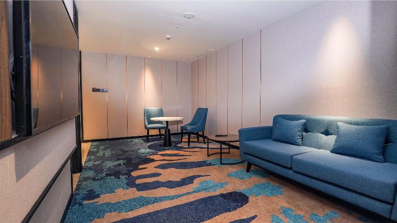 Fugo Hotel Samarinda - Oda