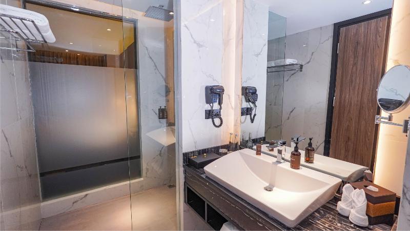 Fugo Hotel Samarinda - Oda