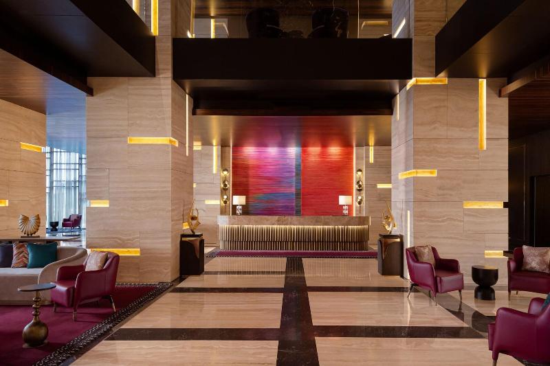 The Ritz Carlton Baku - Lobi