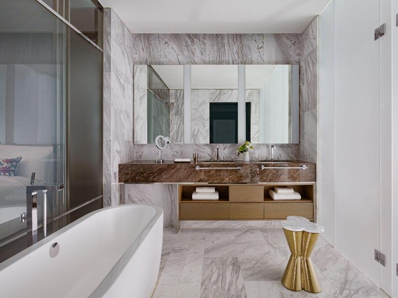 The Ritz Carlton Baku - Oda