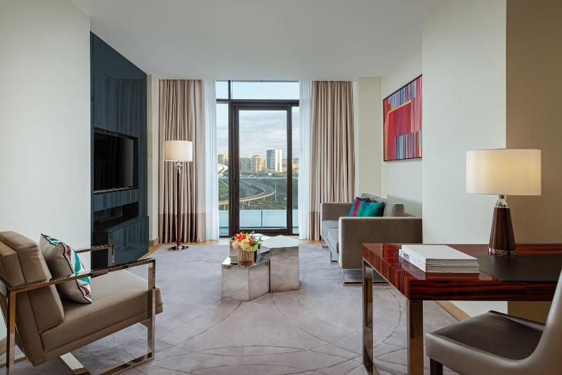 The Ritz Carlton Baku - Oda