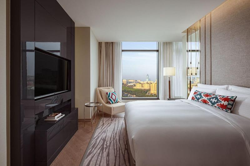 The Ritz Carlton Baku - Oda