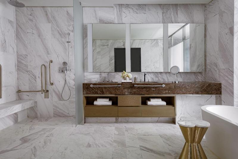 The Ritz Carlton Baku - Oda