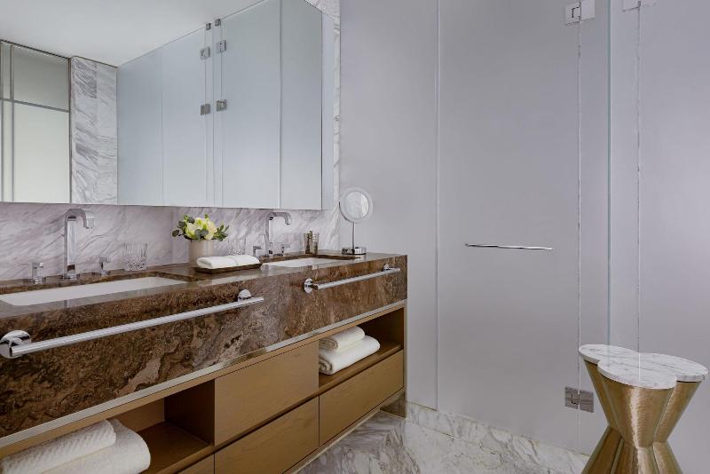 The Ritz Carlton Baku - Oda