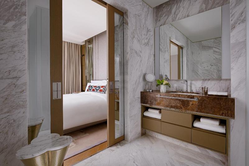 The Ritz Carlton Baku - Oda