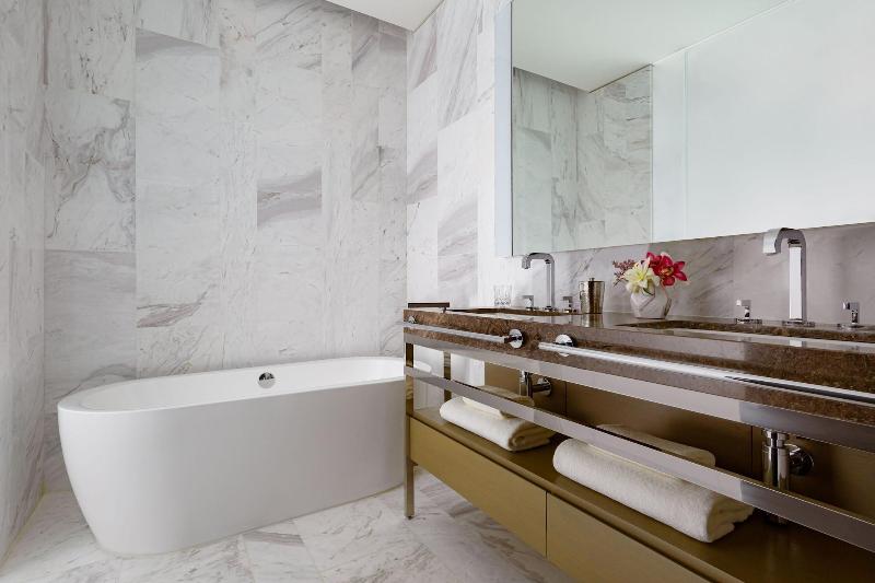 The Ritz Carlton Baku - Oda