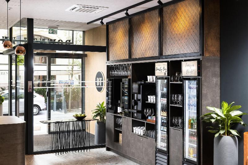 The Three Corners Downtown Edition Hotel - Lobi