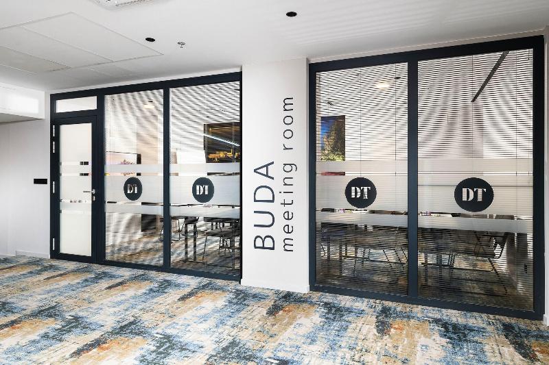 The Three Corners Downtown Edition Hotel - Toplantı
