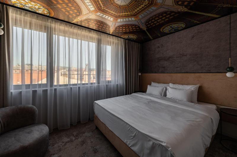 The Three Corners Downtown Edition Hotel - Oda