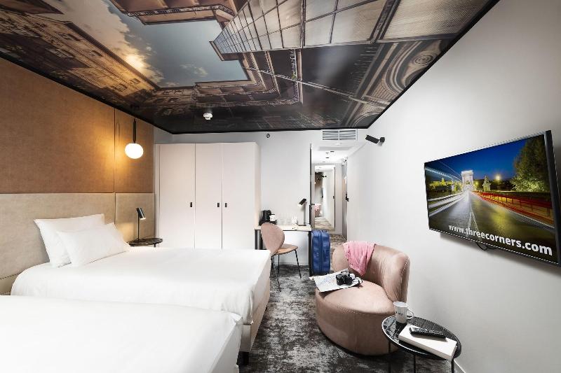 The Three Corners Downtown Edition Hotel - Oda