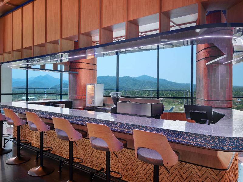 Novotel Yogyakarta International Airport Kulon Pro - Bar
