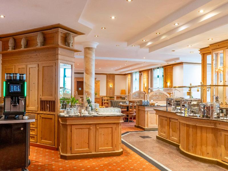 Atomis Hotel Munich Airport by Mercure - Restoran